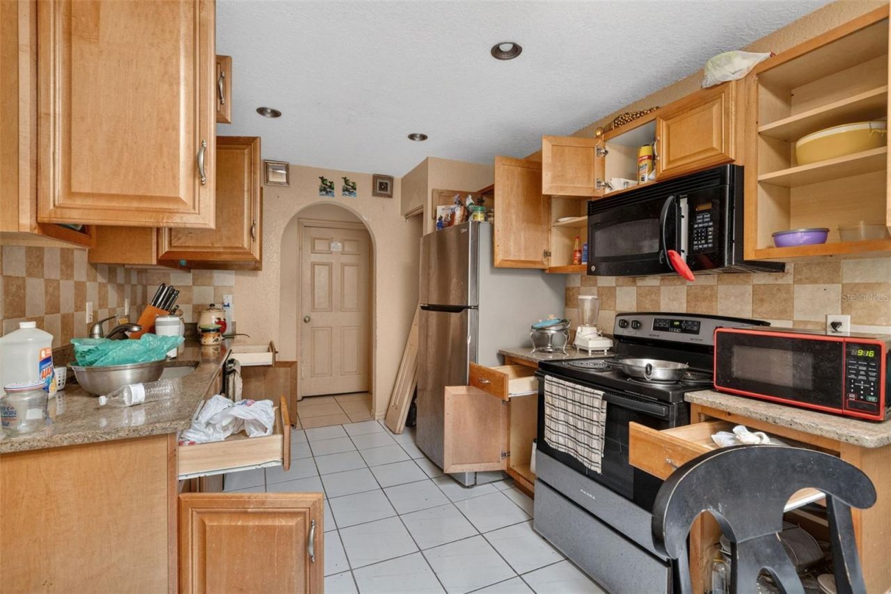 212 65th Avenue Drive W, Bradenton, FL 34207 Photo