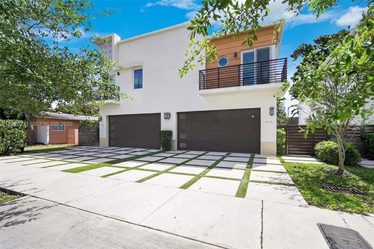 560 SW 6th Ave , Fort Lauderdale, FL 33315 Photo