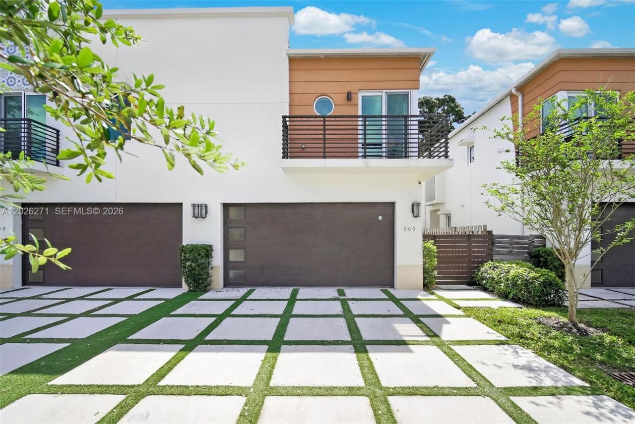 560 SW 6th Ave , Fort Lauderdale, FL 33315 Photo
