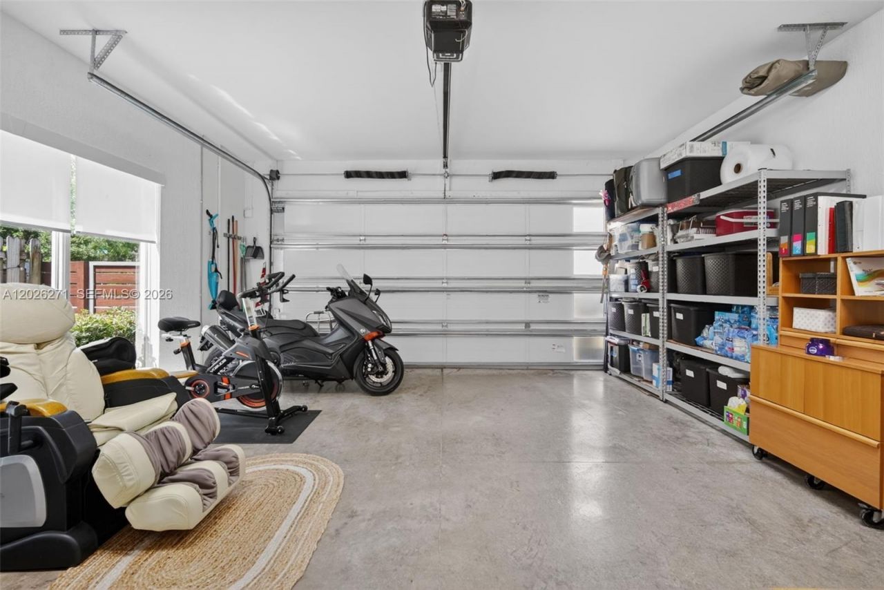 560 SW 6th Ave , Fort Lauderdale, FL 33315 Photo