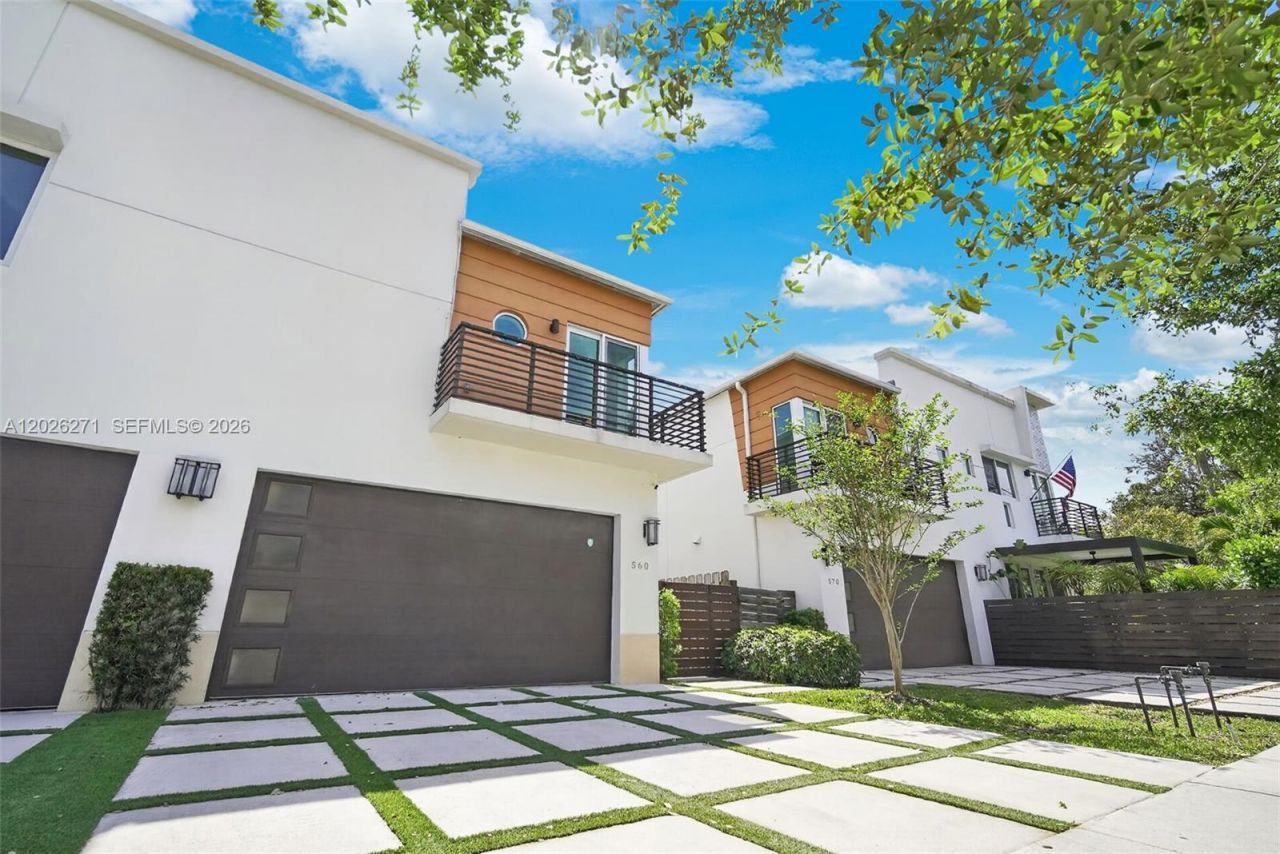 560 SW 6th Ave , Fort Lauderdale, FL 33315 Photo