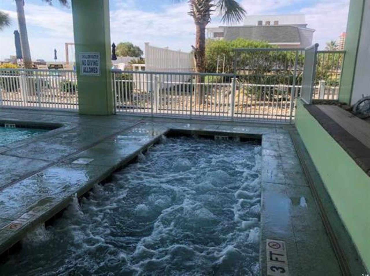2100 N Ocean Blvd. Photo 20