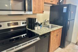 2100 N Ocean Blvd. photo 4