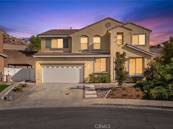 15910 Angel Fire Court, Moreno Valley, CA 92555