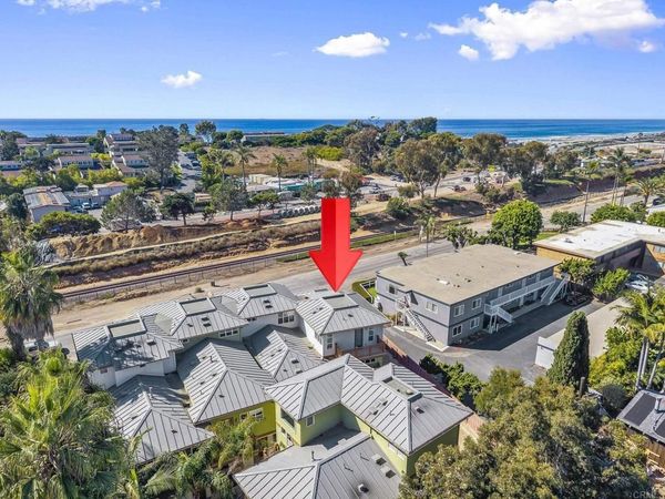 1859 N Vulcan Avenue, Encinitas, CA 92024
