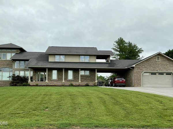 1919 Northwood Drive, Maryville, TN 37803