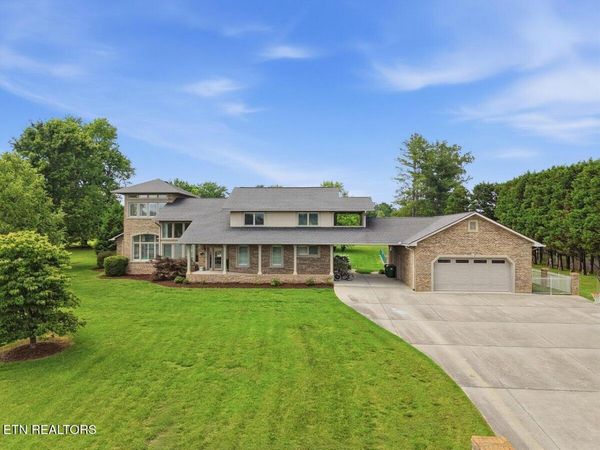 1919 Northwood Drive, Maryville, TN 37803