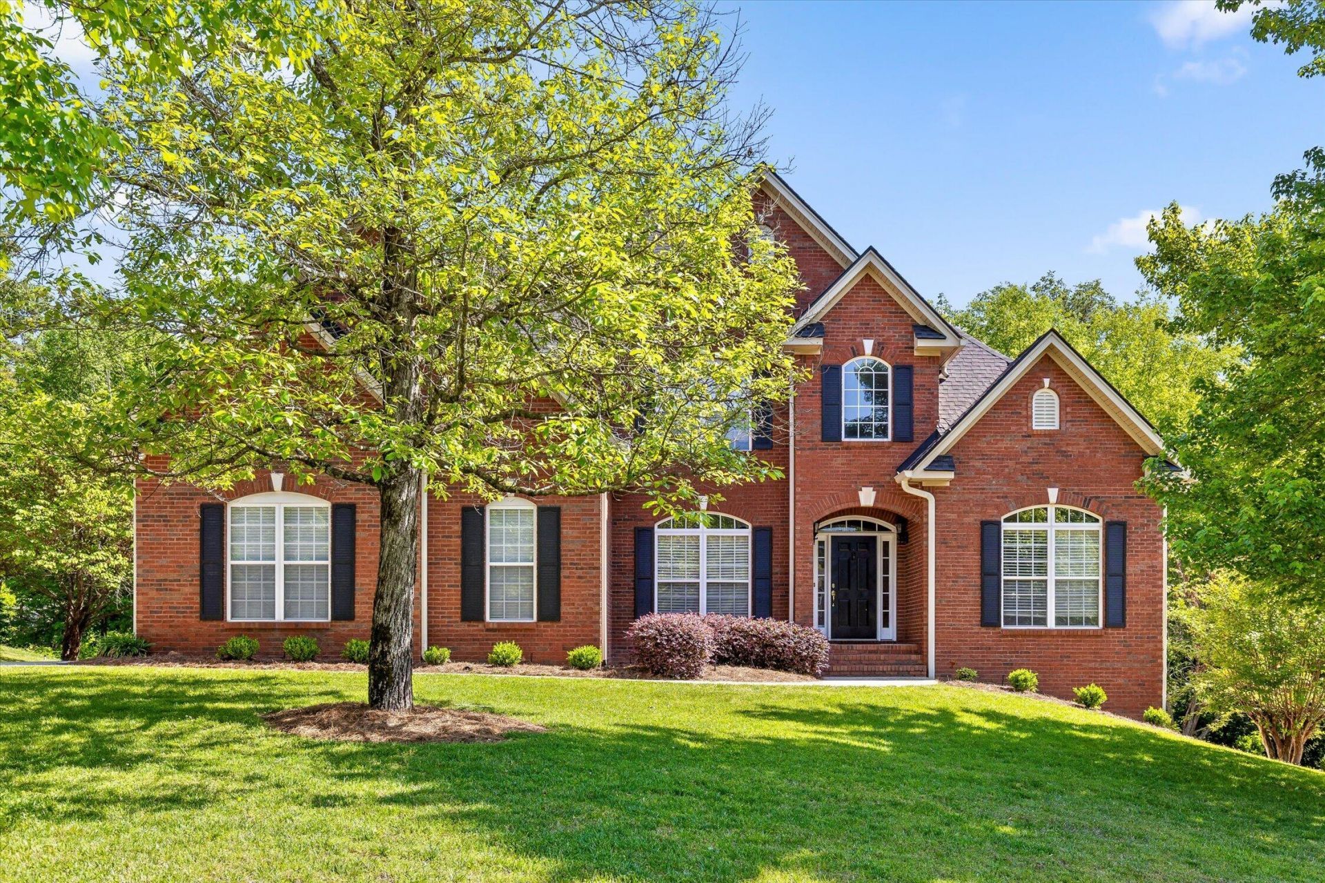 1203 Ivy Manor Court, Hixson, TN 37343 Main Photo