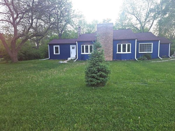 1705 S Calhoun ROAD, New Berlin, WI 53151