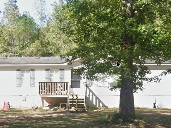 130 Gadsden Avenue, Menlo, GA 30731