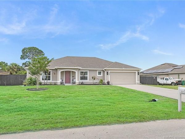 1382 SW Crest Avenue, Port St Lucie, FL 34953
