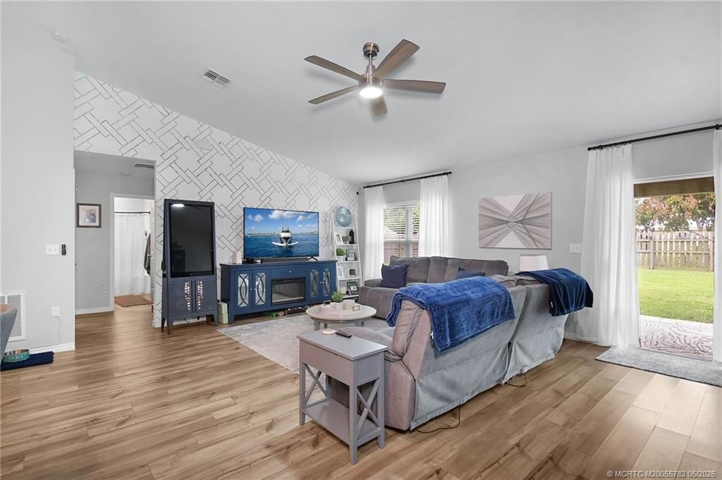 1382 SW Crest Avenue, Port Saint Lucie, FL 34953 Photo