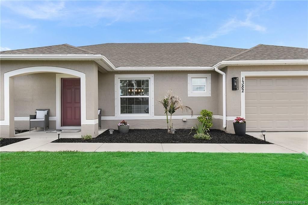 1382 SW Crest Avenue, Port Saint Lucie, FL 34953 Photo