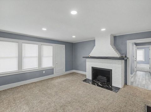 Main Photo