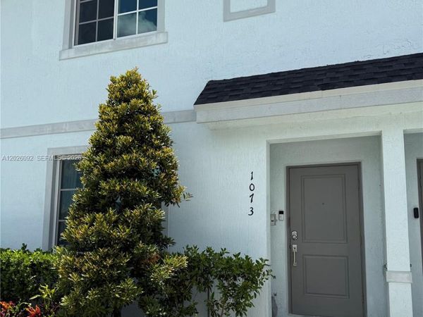 1073 NW 5th St , Unit 1073, Florida City, FL 33034