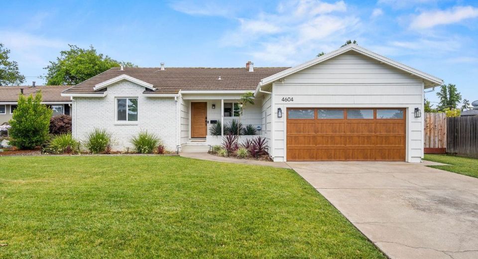4604 Morpheus Ln, Sacramento, CA 95864 Photo