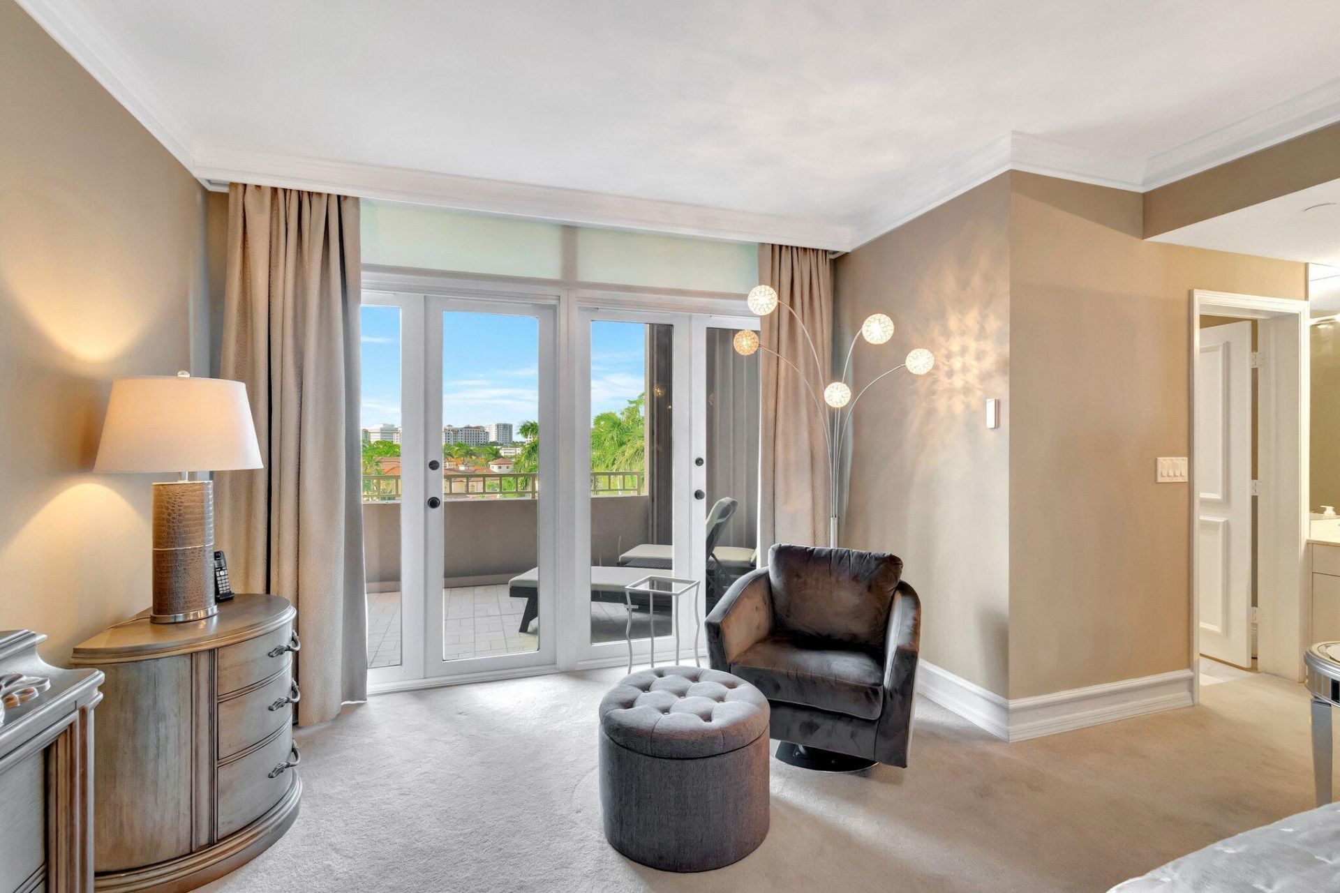 300 SE 5th Avenue, Unit 6160, Boca Raton, FL 33432 Photo