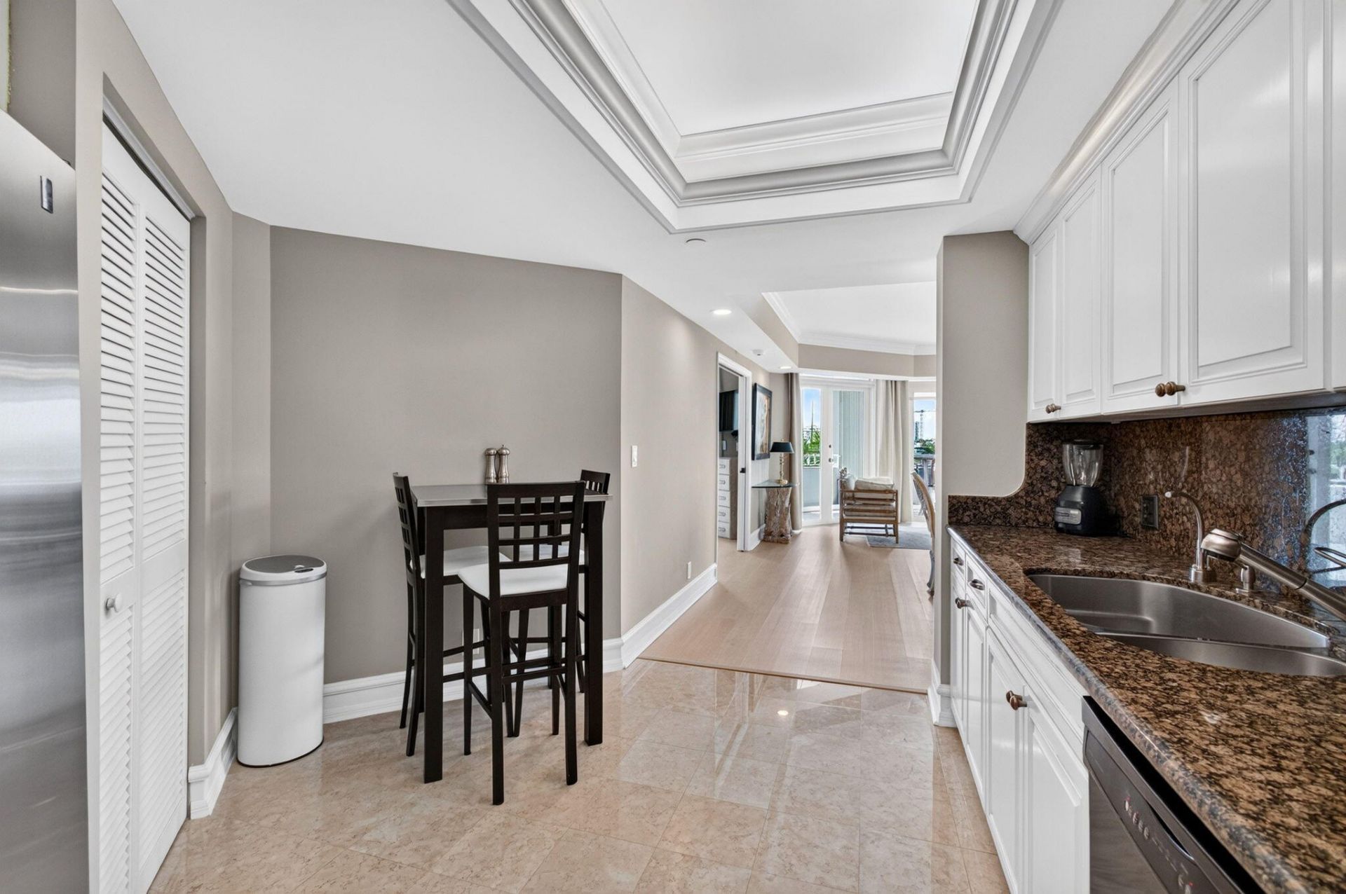300 SE 5th Avenue, Unit 6160, Boca Raton, FL 33432 Photo