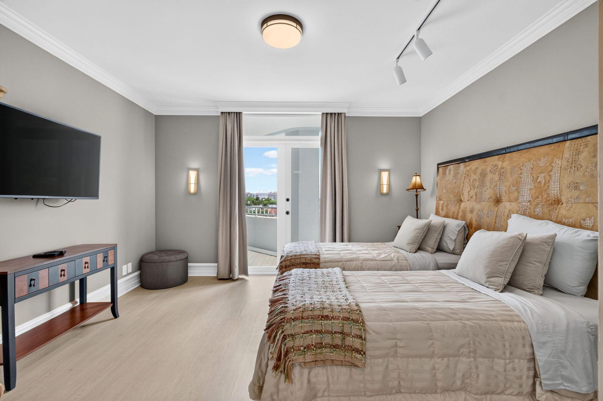 300 SE 5th Avenue, Unit 6160, Boca Raton, FL 33432 Photo