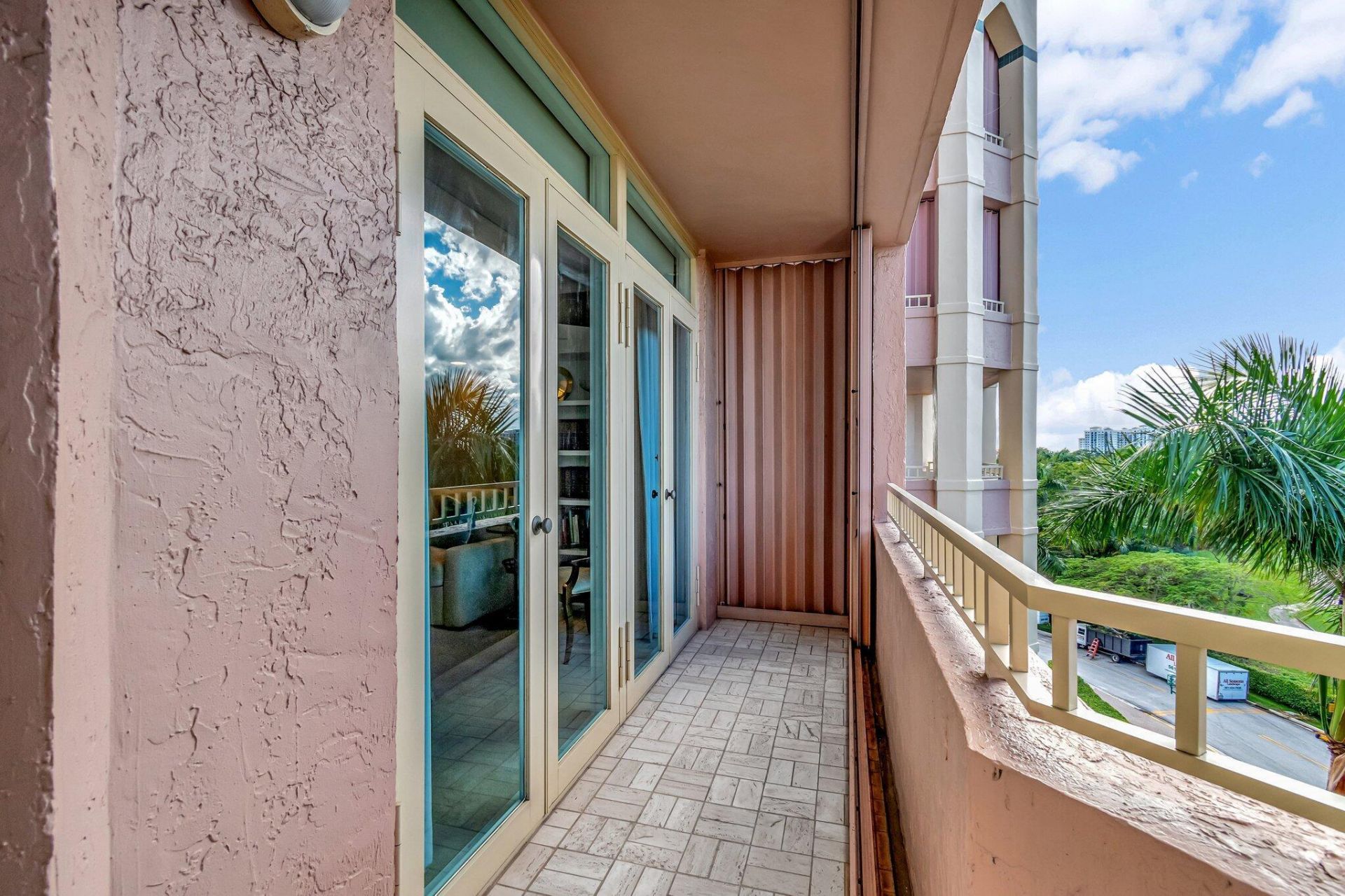 300 SE 5th Avenue, Unit 6160, Boca Raton, FL 33432 Photo