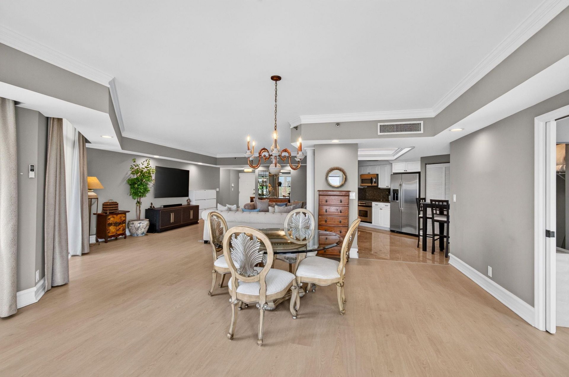 300 SE 5th Avenue, Unit 6160, Boca Raton, FL 33432 Photo