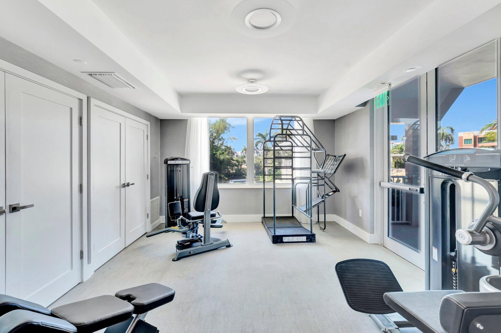 300 SE 5th Avenue, Unit 6160, Boca Raton, FL 33432 Photo