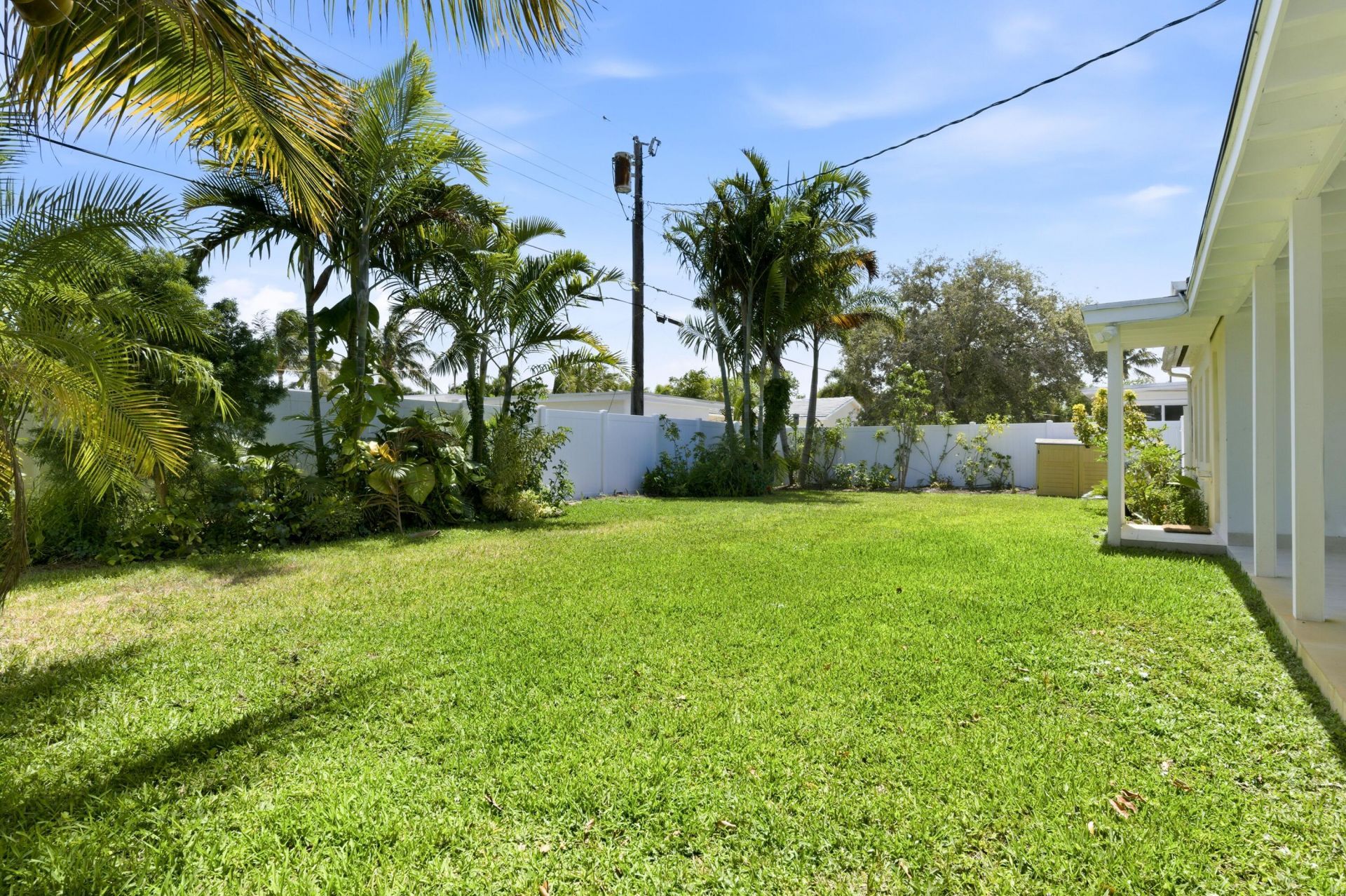 221 Princeton Drive, Lake Worth Beach, FL 33460 Photo