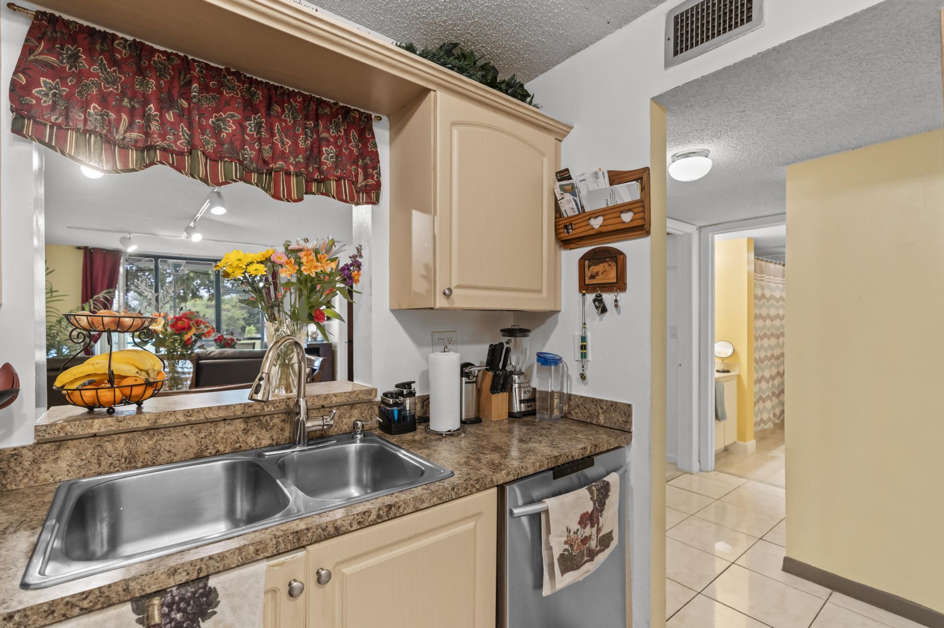 3100 NW 46th Street, Unit 107, Oakland Park, FL 33309 Photo