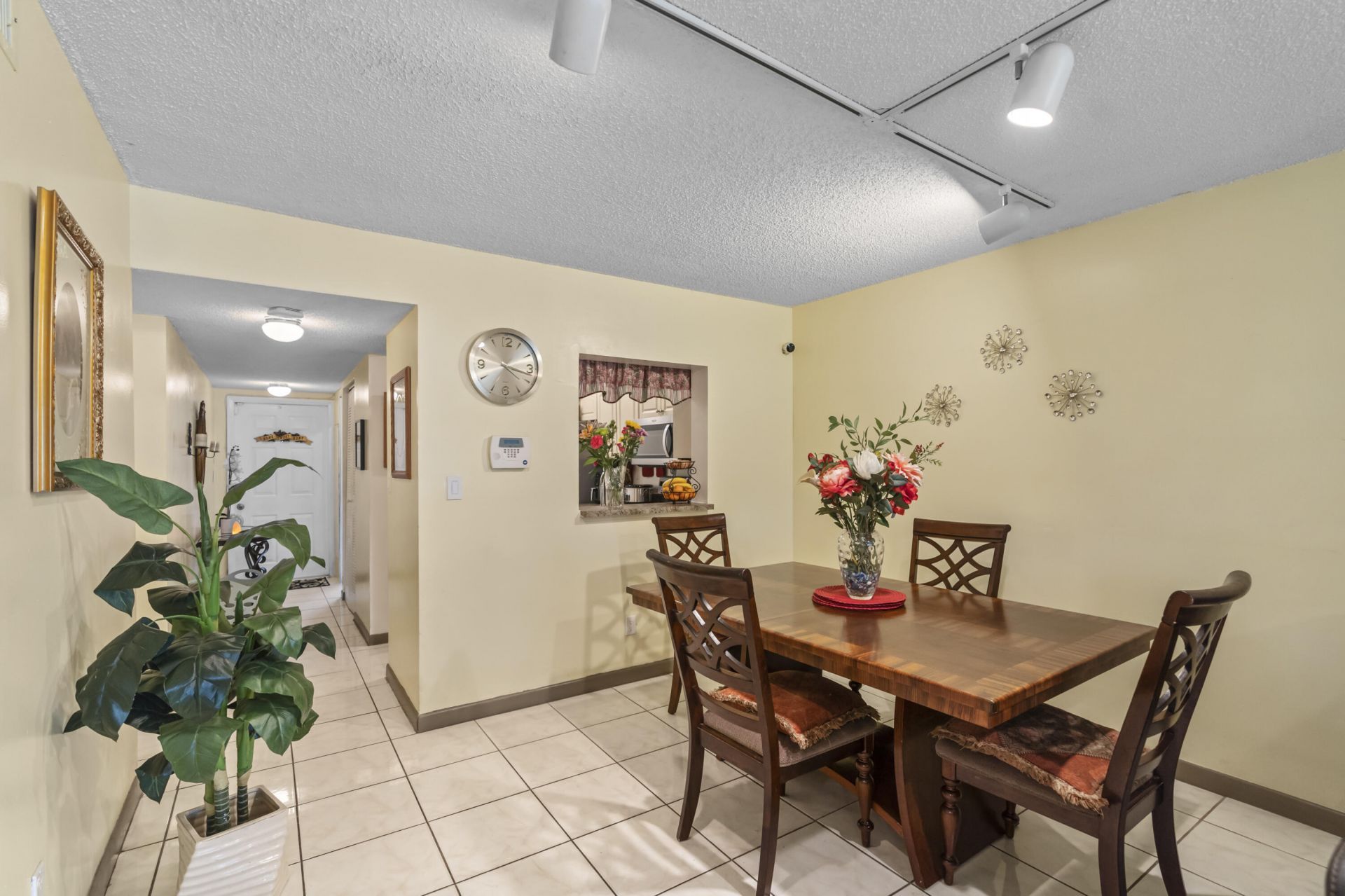 3100 NW 46th Street, Unit 107, Oakland Park, FL 33309 Photo