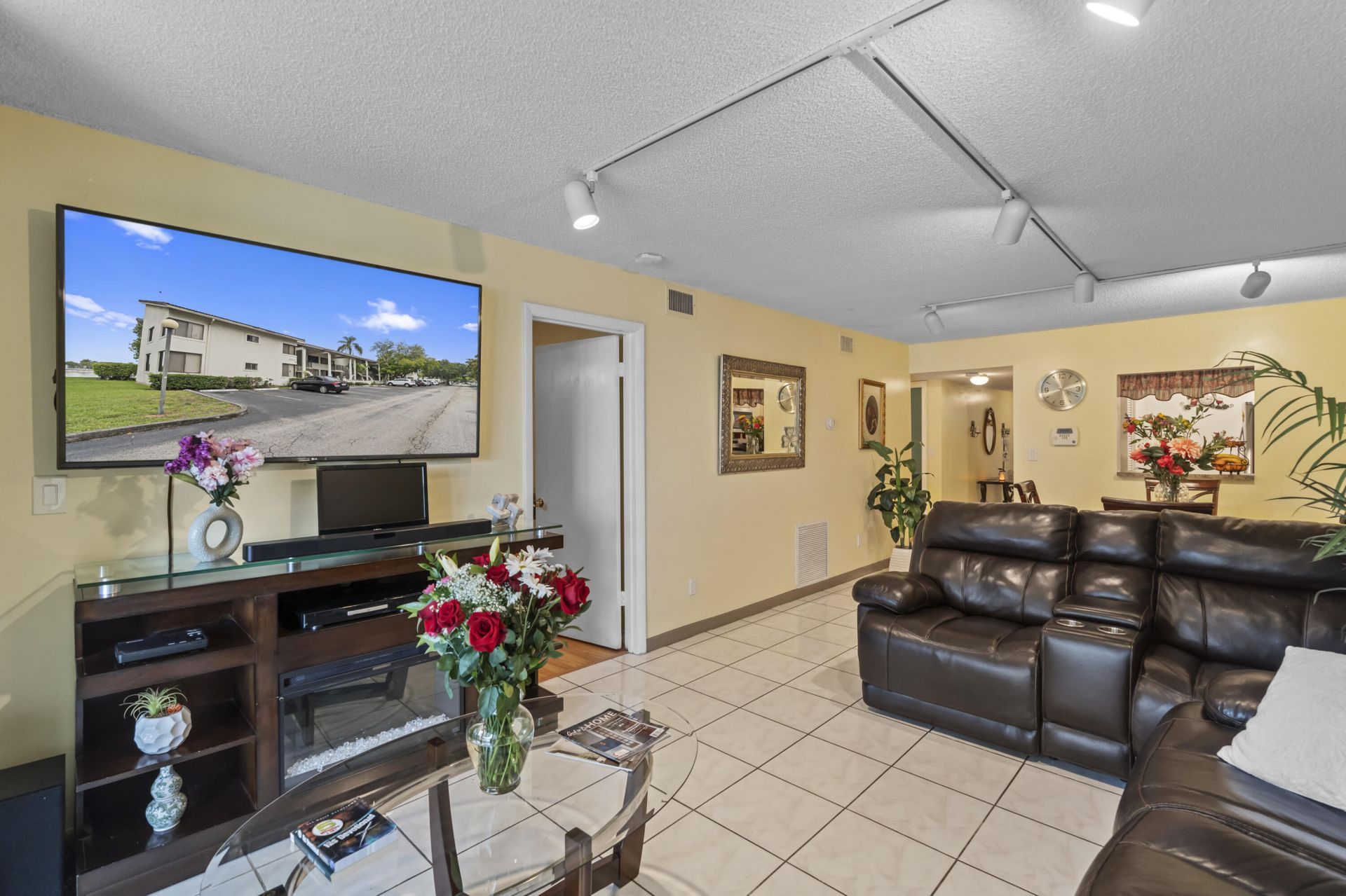 3100 NW 46th Street, Unit 107, Oakland Park, FL 33309 Photo