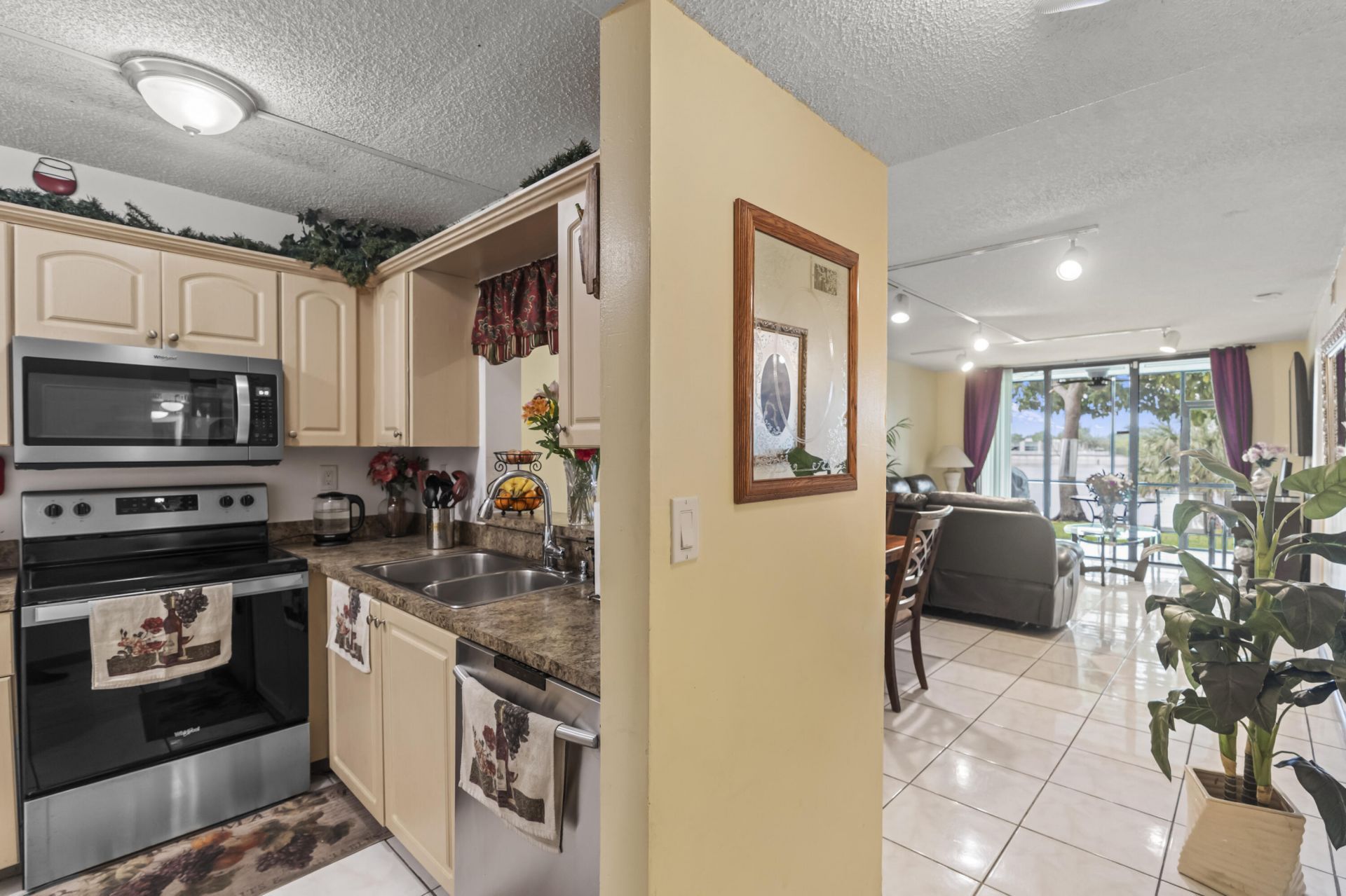 3100 NW 46th Street, Unit 107, Oakland Park, FL 33309 Photo