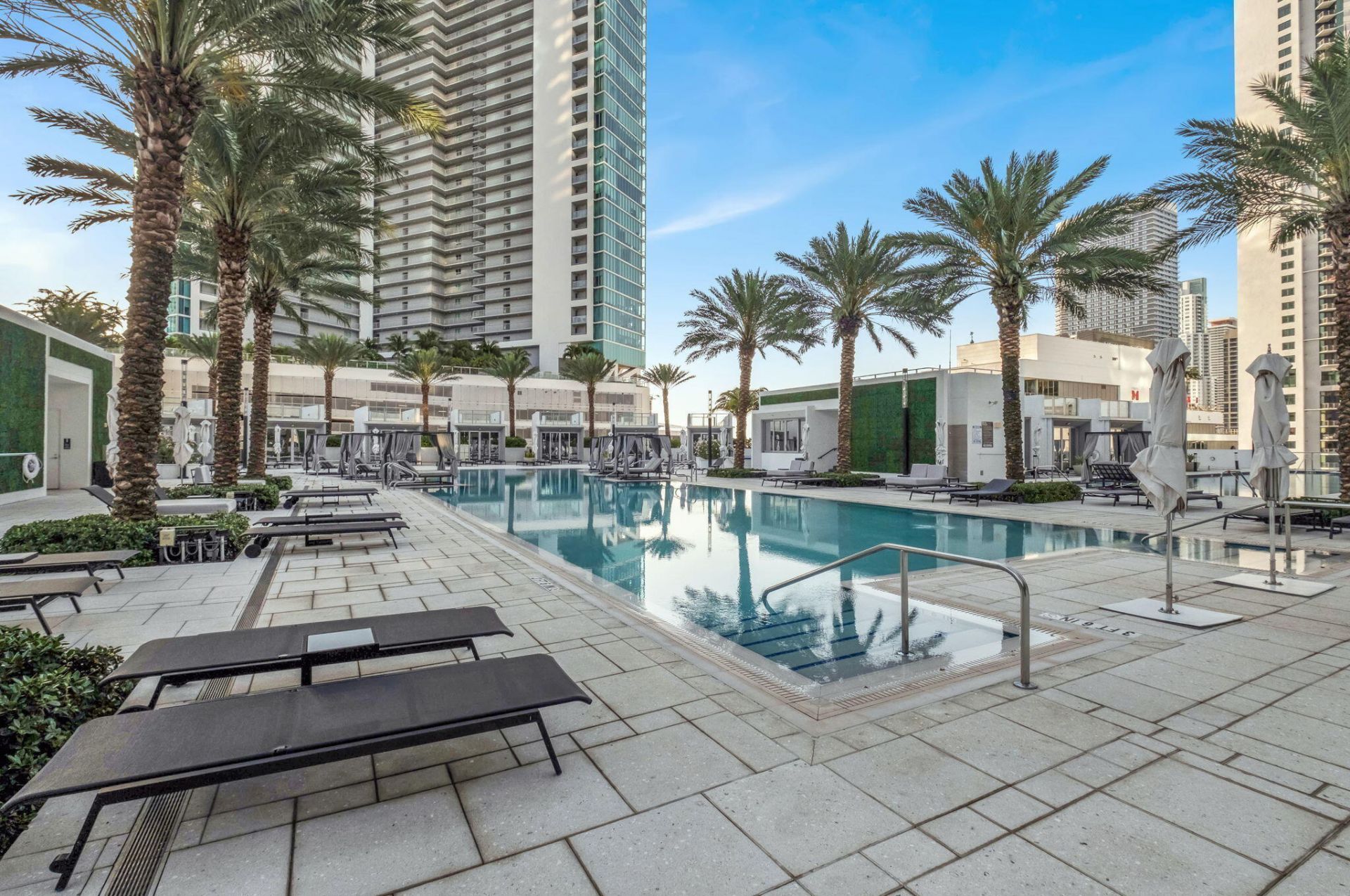 851 NE 1st Avenue, Unit 1604, Miami, FL 33132 Photo