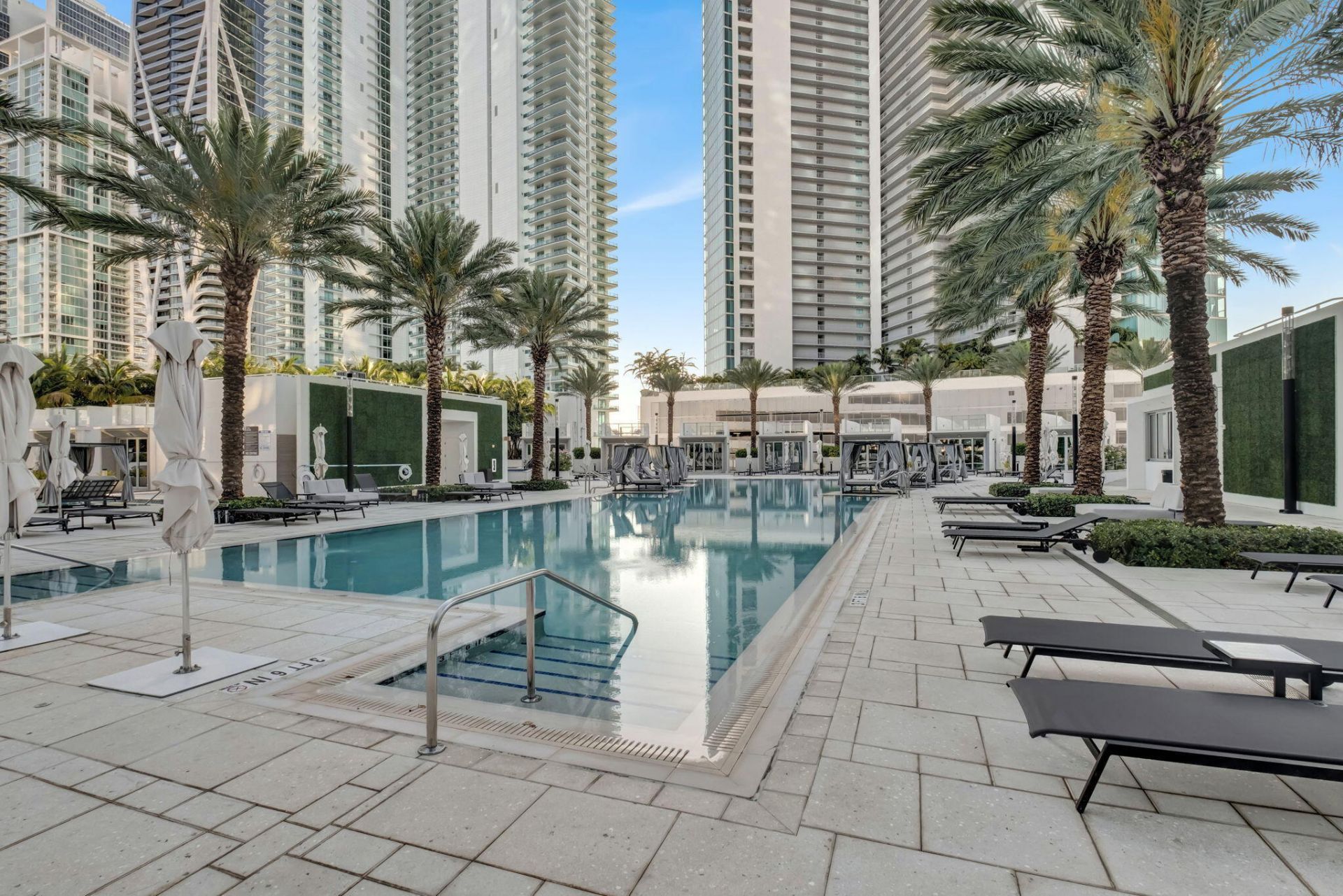 851 NE 1st Avenue, Unit 1604, Miami, FL 33132 Photo