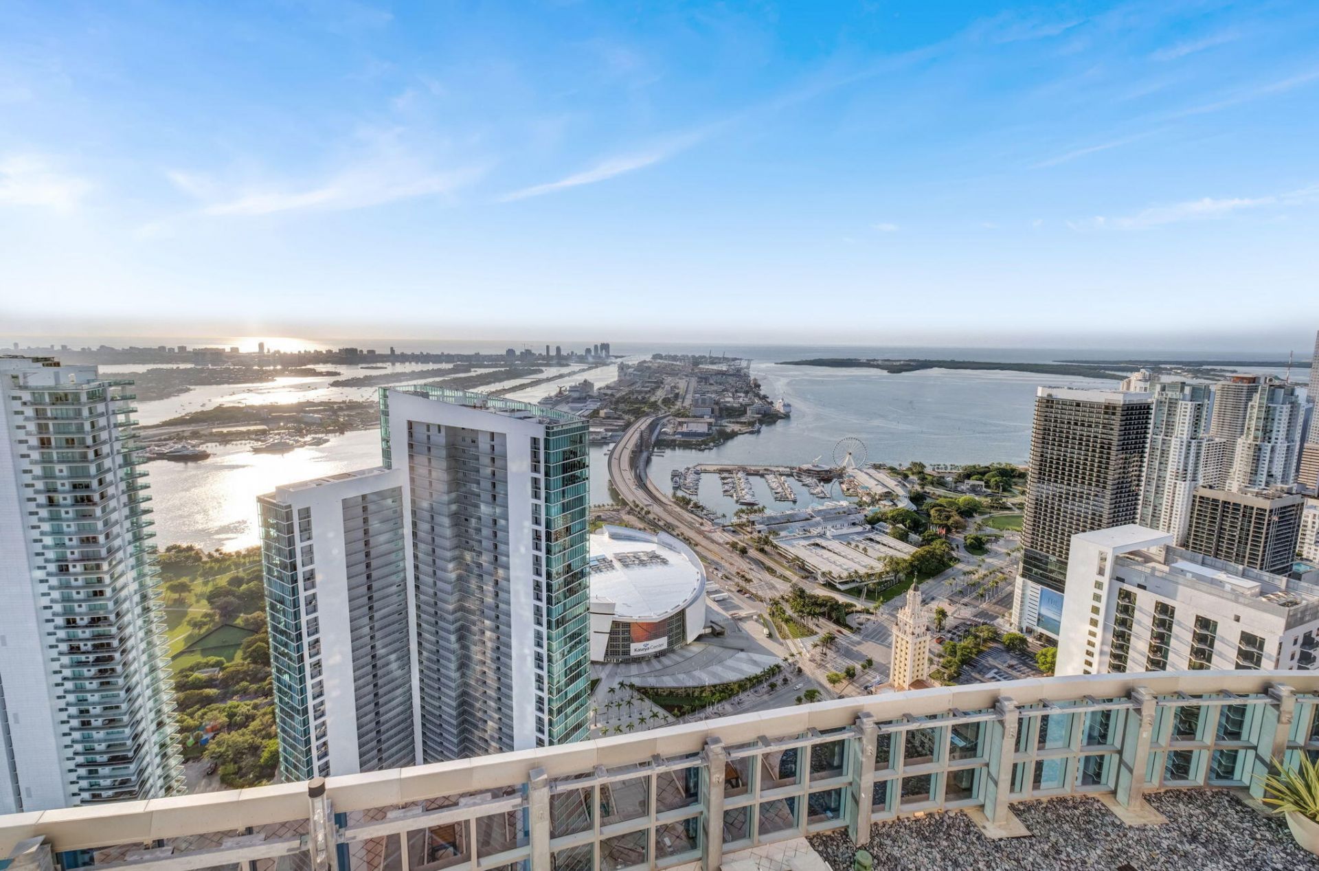 851 NE 1st Avenue, Unit 1604, Miami, FL 33132 Photo