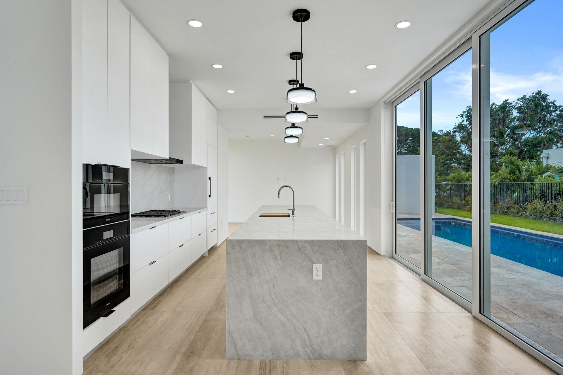 824 W Marbella Lane, Lantana, FL 33462 Photo