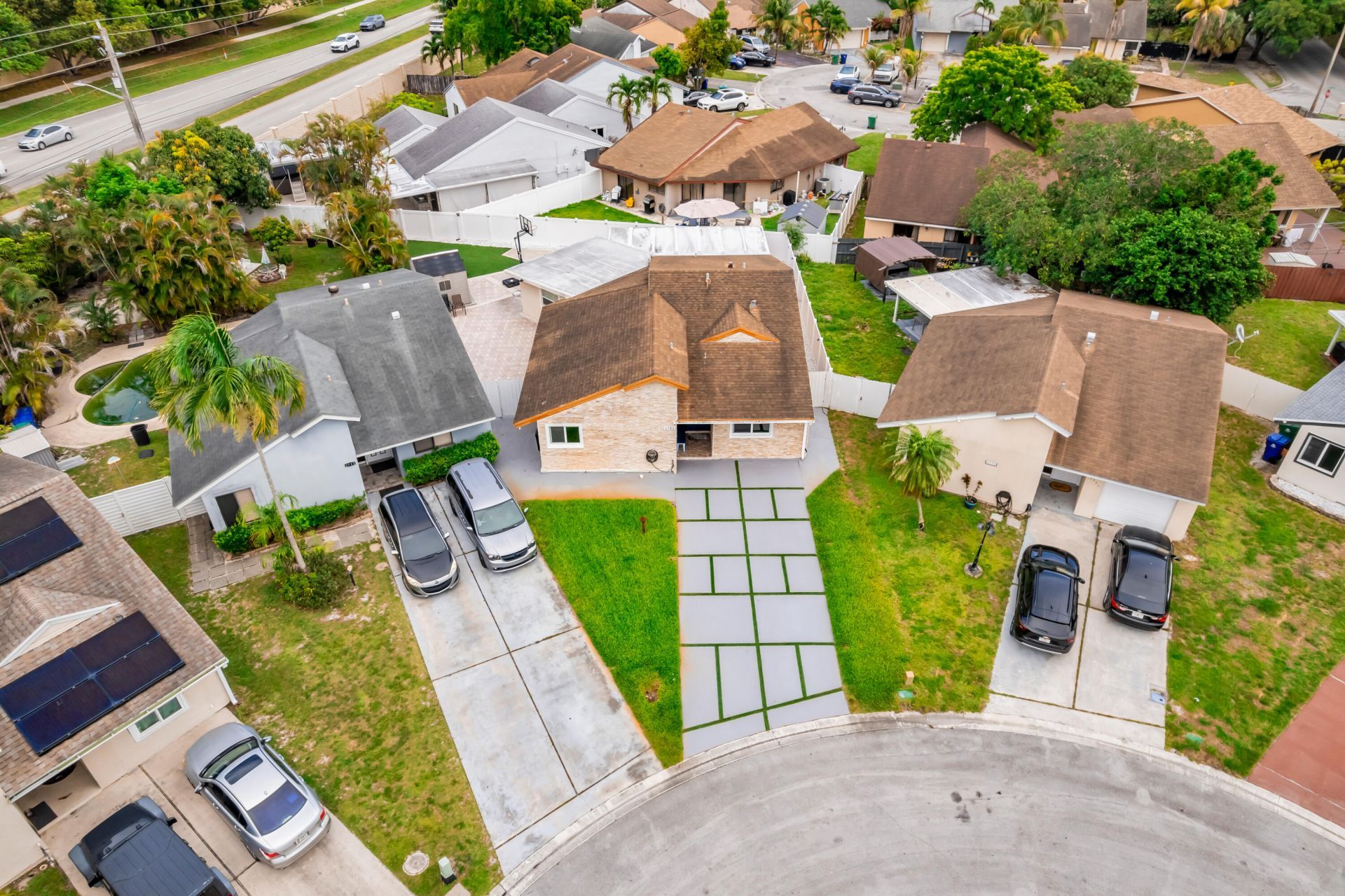 1721 SW 87th Terrace, Miramar, FL 33025 Photo