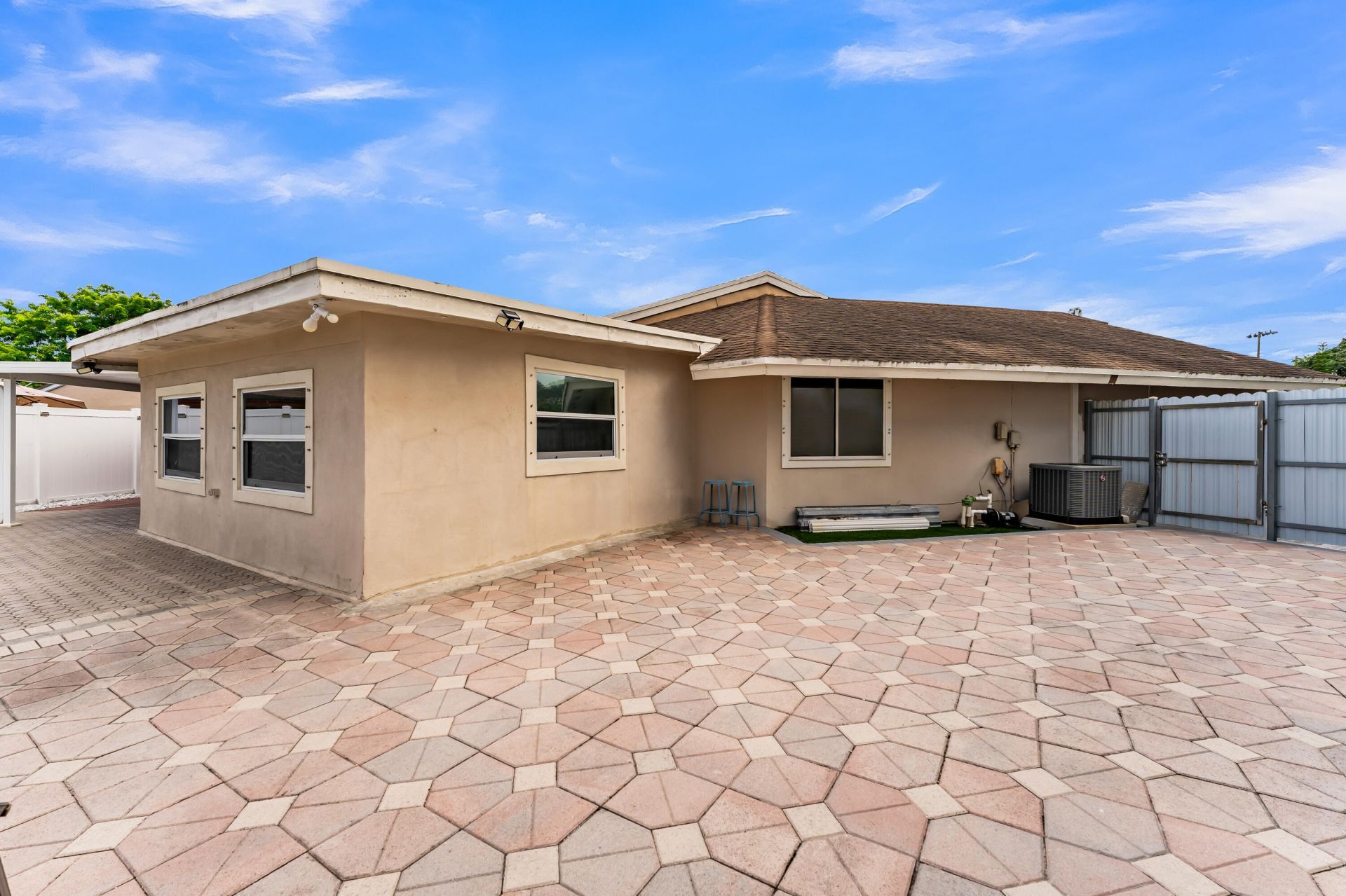 1721 SW 87th Terrace, Miramar, FL 33025 Photo