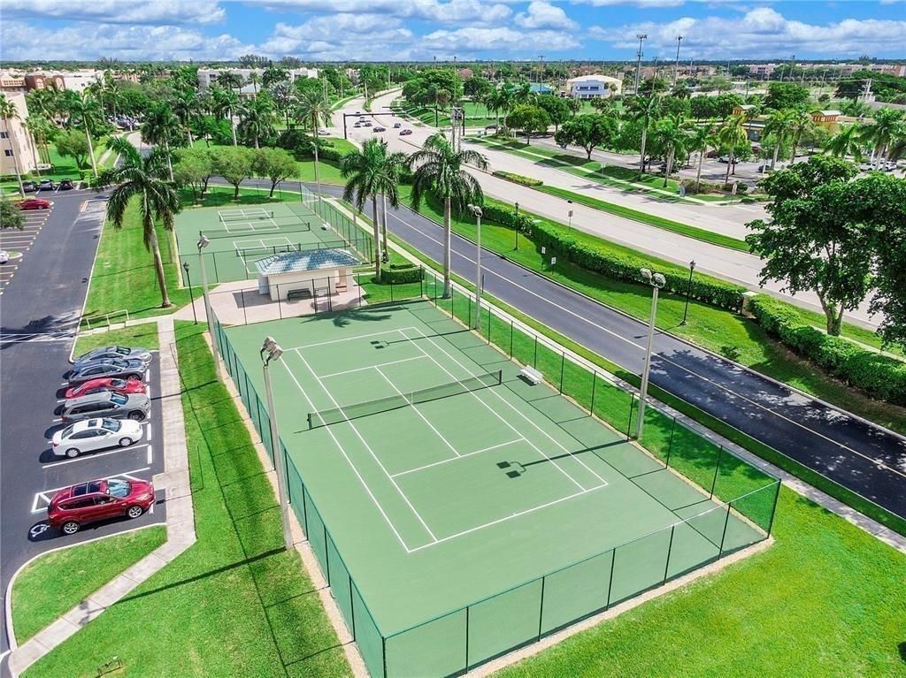 7647 Southampton Terrace, Unit 308, Tamarac, FL 33321 Photo