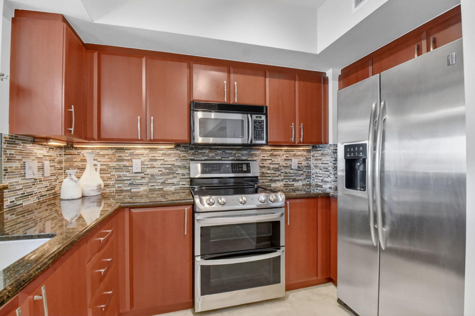 403 S Sapodilla Avenue, Unit 511, West Palm Beach, FL 33401 Photo
