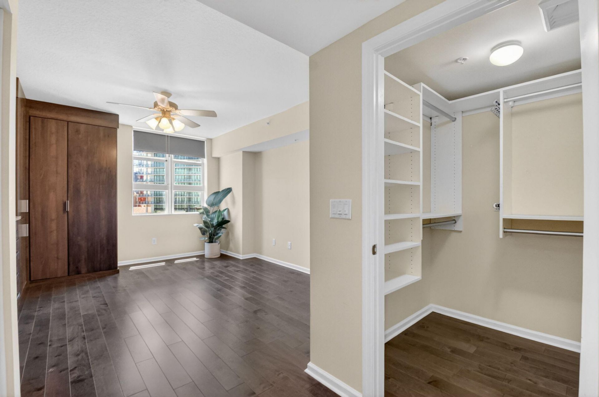 403 S Sapodilla Avenue, Unit 511, West Palm Beach, FL 33401 Photo