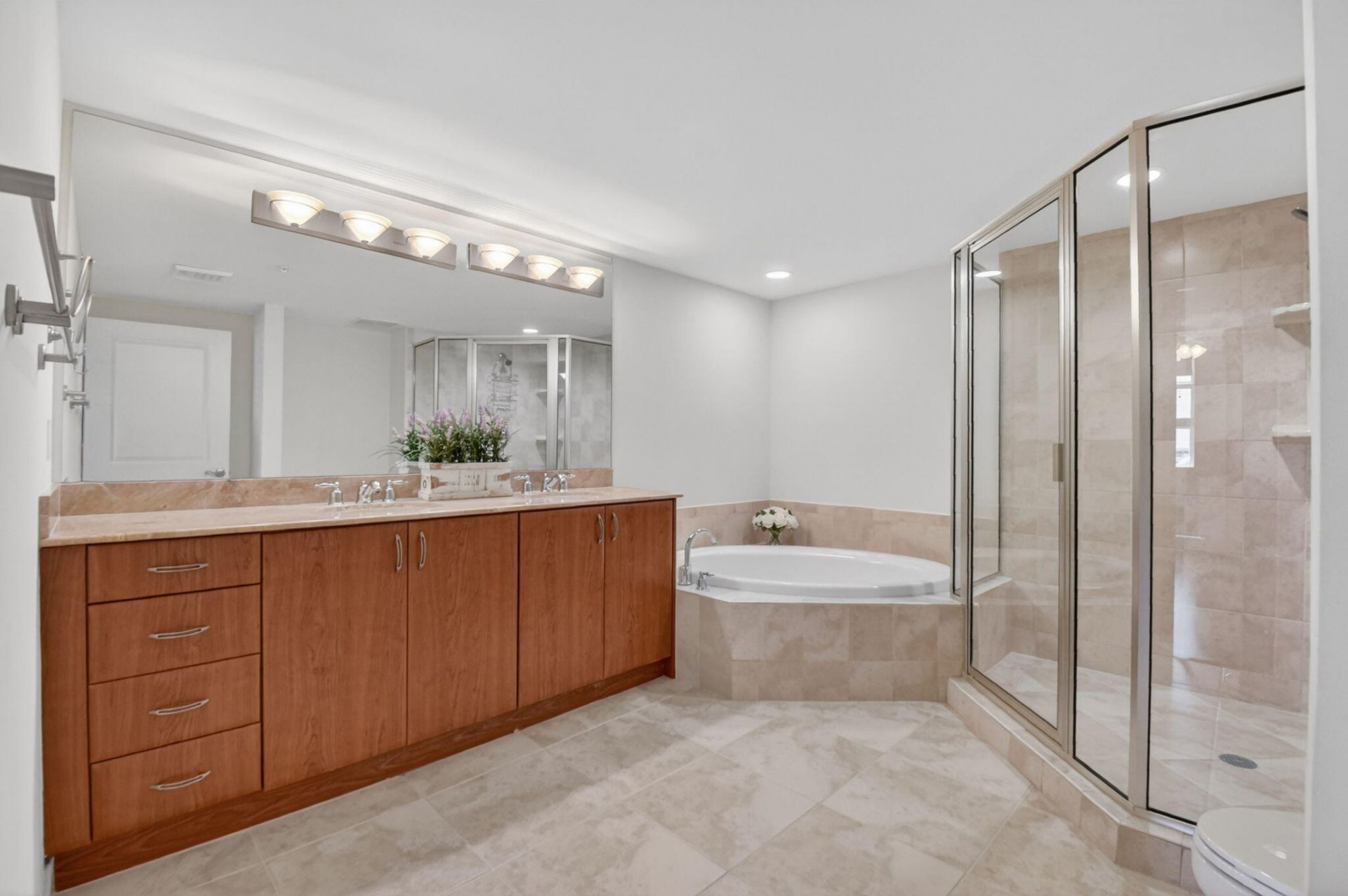 403 S Sapodilla Avenue, Unit 511, West Palm Beach, FL 33401 Photo