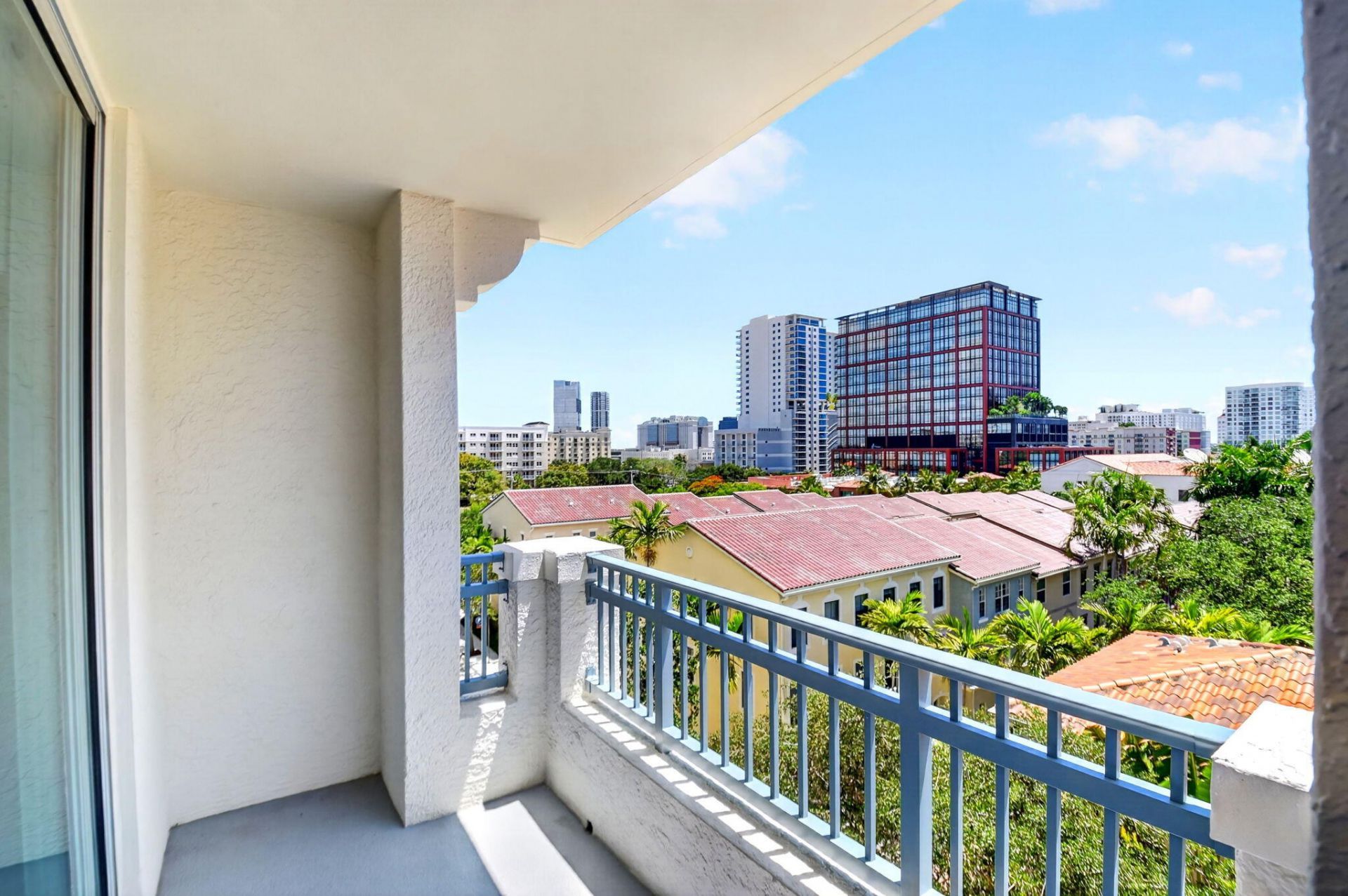 403 S Sapodilla Avenue, Unit 511, West Palm Beach, FL 33401 Photo