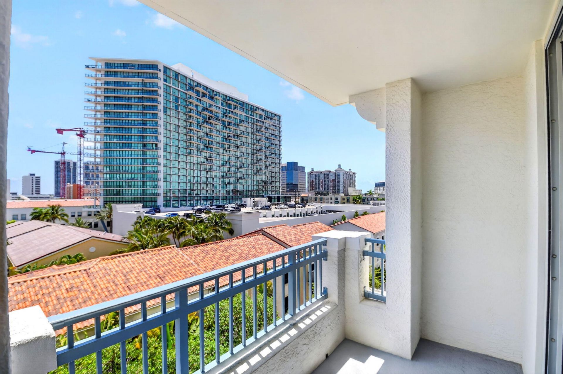 403 S Sapodilla Avenue, Unit 511, West Palm Beach, FL 33401 Photo