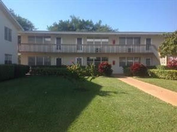 146 Canterbury, Unit 146, West Palm Beach, FL 33417
