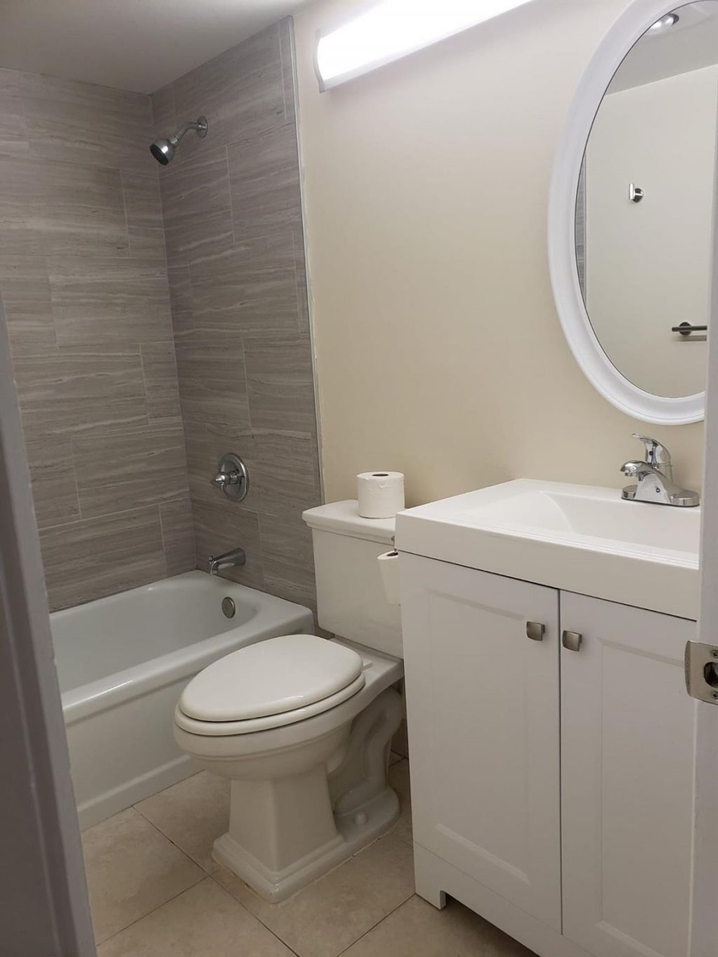 146 Canterbury, Unit 146, West Palm Beach, FL 33417 Photo