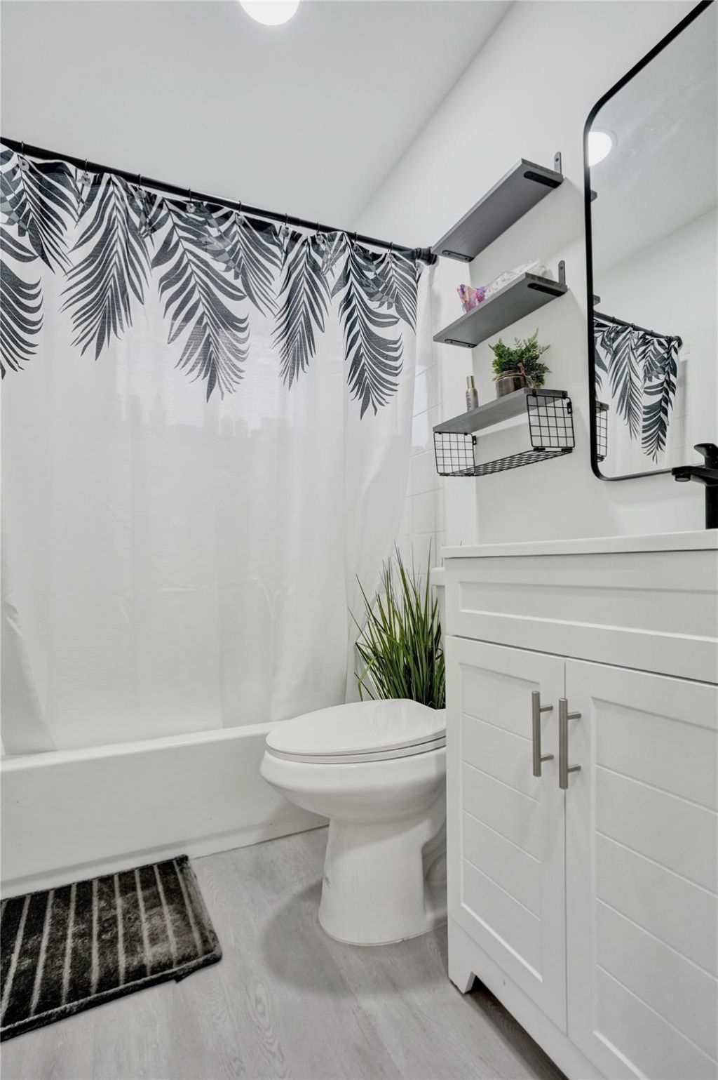 1590 NW 7th Lane, Pompano Beach, FL 33060 Photo