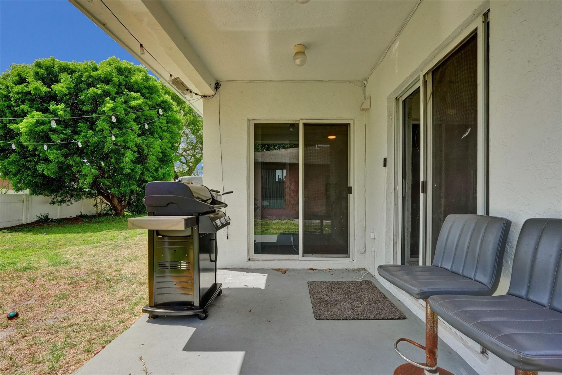 1590 NW 7th Lane, Pompano Beach, FL 33060 Photo