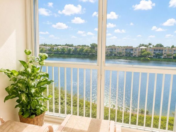 7383 Granville Drive, Unit 314, Tamarac, FL 33321