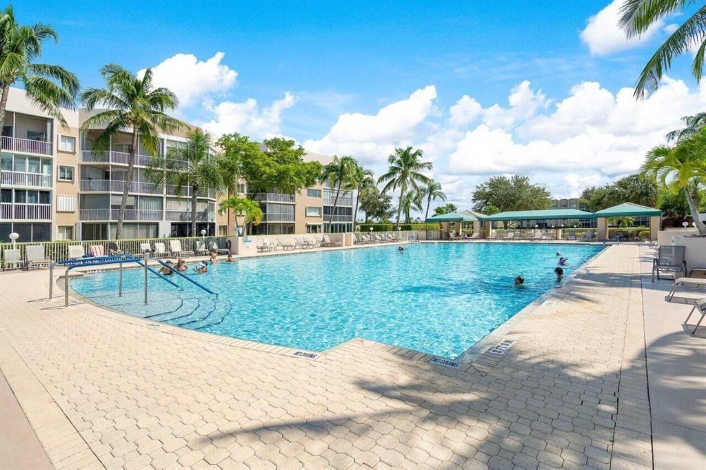 7383 Granville Drive, Unit 314, Tamarac, FL 33321 Photo