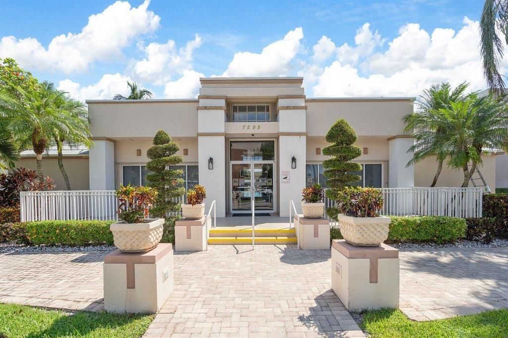 7383 Granville Drive, Unit 314, Tamarac, FL 33321 Photo